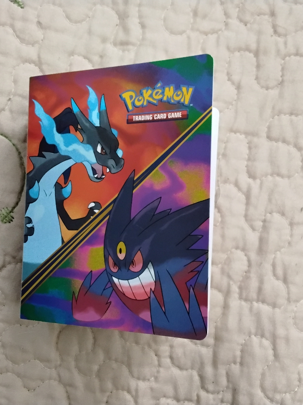 Pokémon Trading Card  Mini Binder With 60 Cards 3 Holos